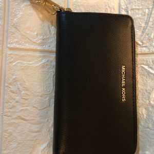 Michael Kors Black Leather Wallet w/gold trim
